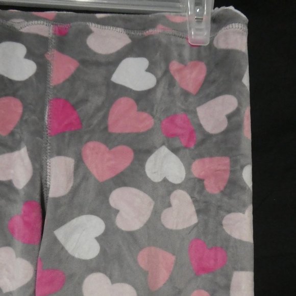URBAN HERITAGE | medium | Microfleece Heart Print Pants | Stretchy Waistband - Picture 4 of 16